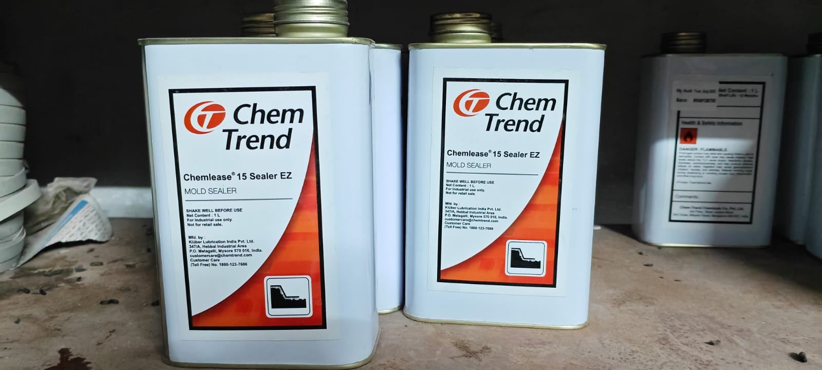 Chem Trend Mould Sealer Tins   Stock Shelf 01